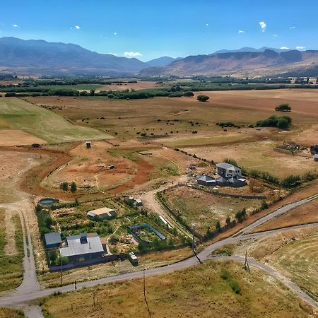 Arriba La Luna - Ecovilla Rural Тревелин Экстерьер фото